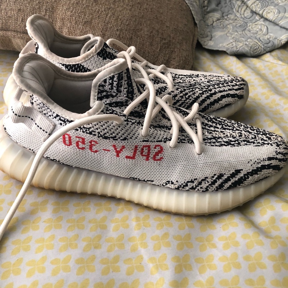 Zebra Yeezy 350